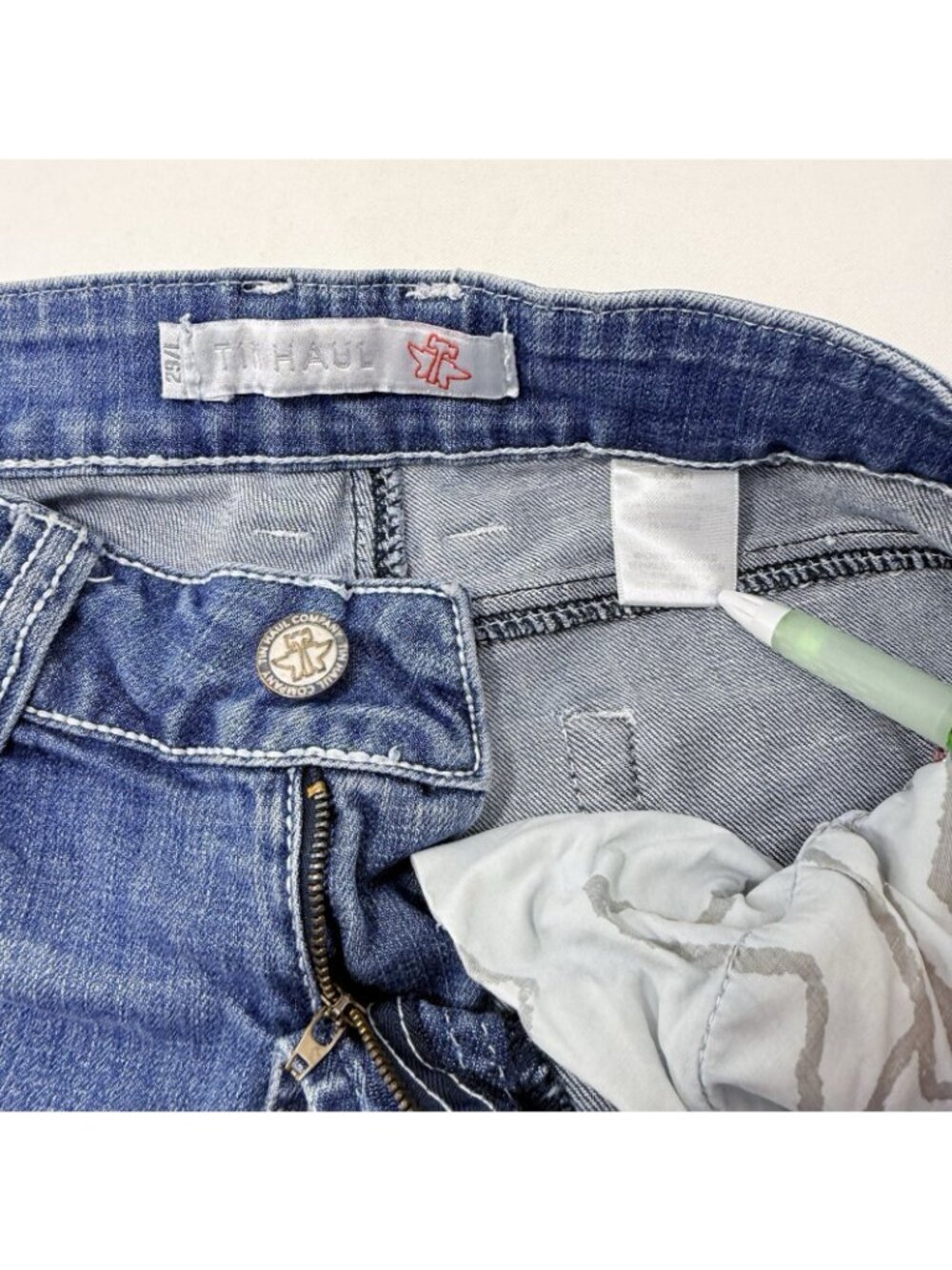 Tin Haul Jeans Bootcut Straight Women Size 29L Cowboy Cowgirl Embroidered Logo - Picture 6 of 12